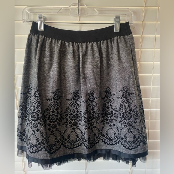 Joe Benbasset Dresses & Skirts - Accepting offers- Elegant Black and Gray Women's Skirt